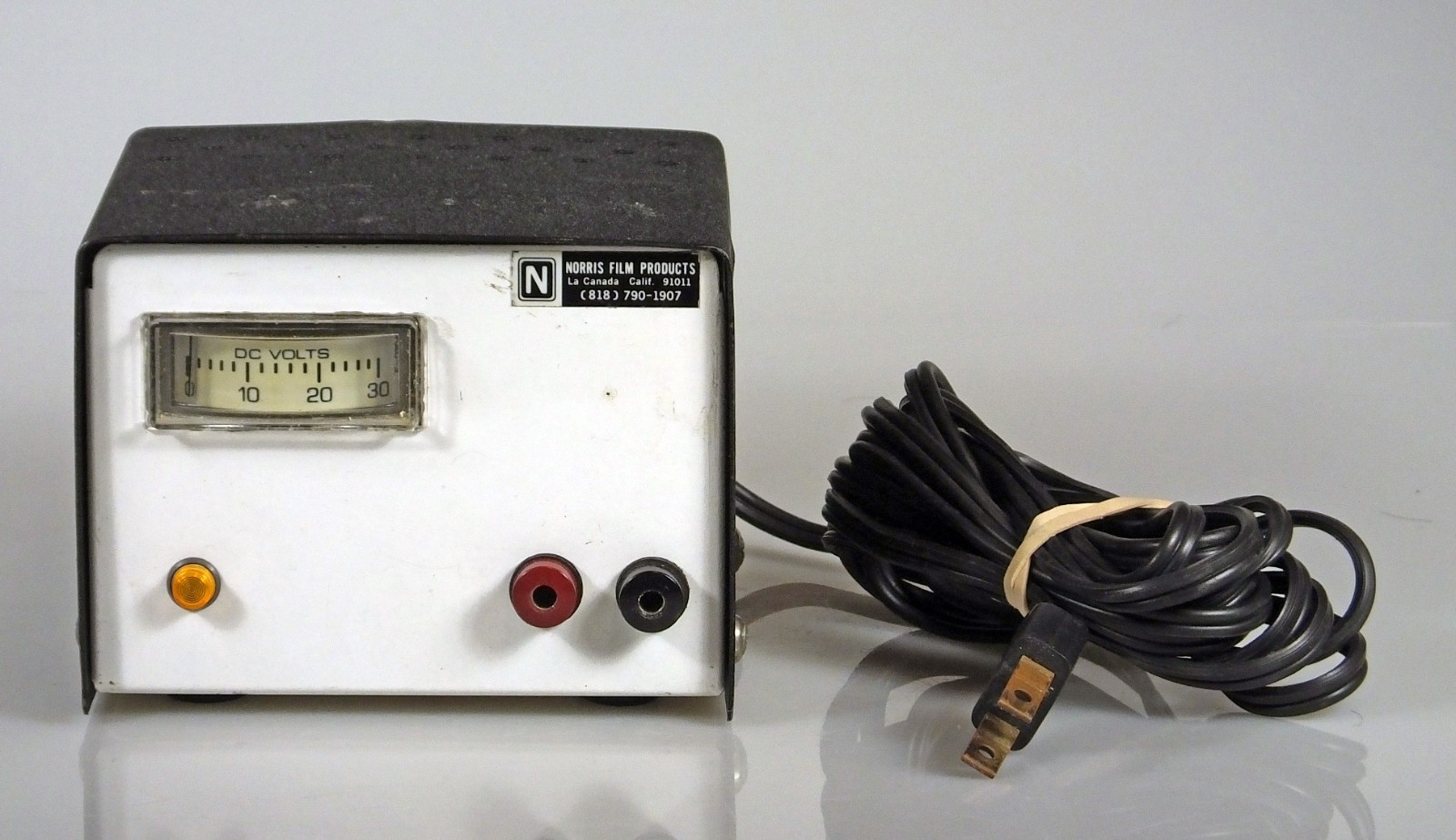 Norris Film Products Power Supply for Arriflex 16 St and XLR4 – Untested