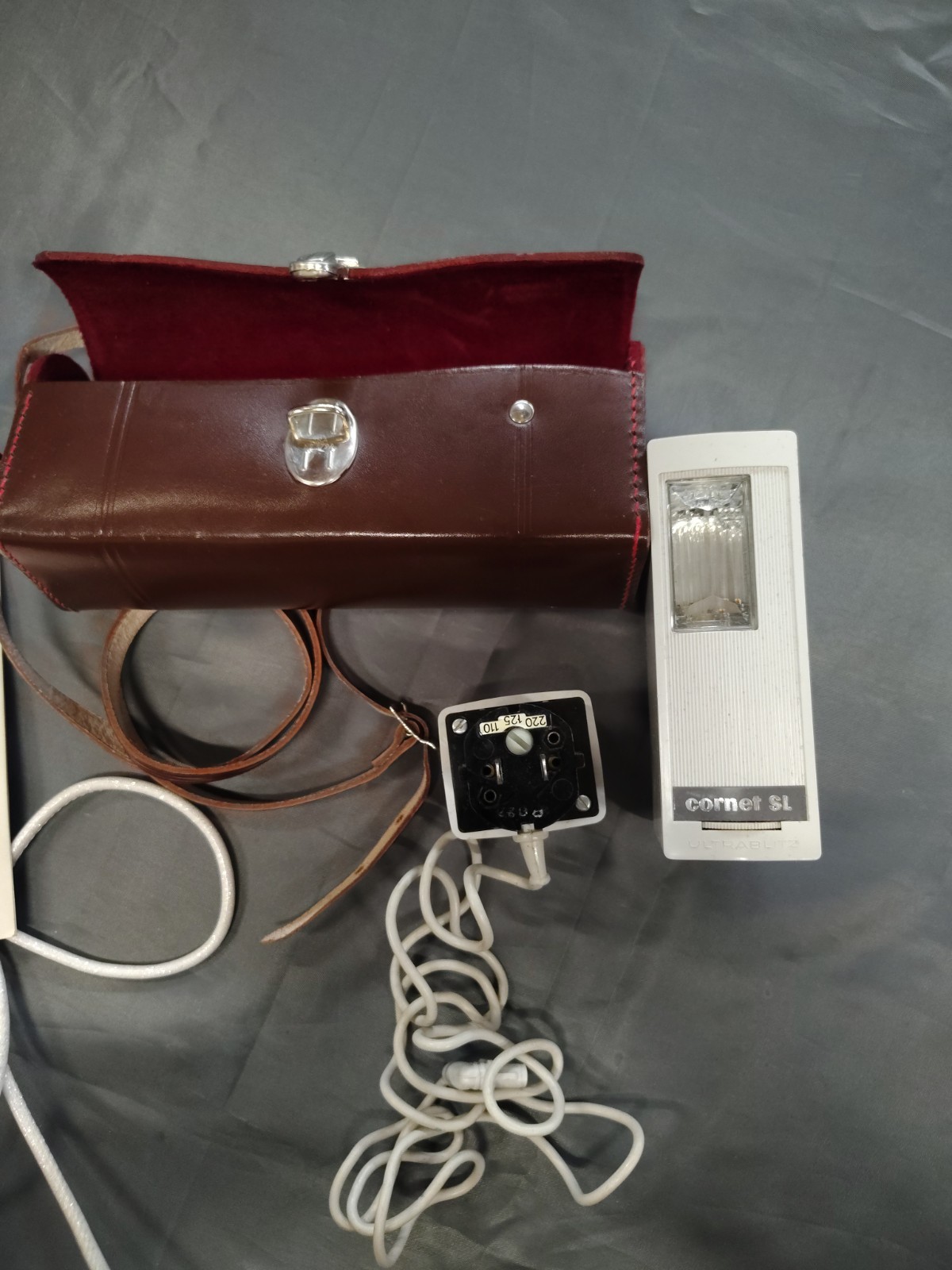 VTG FLASH ULTRABLITZ Electronic Charger Power Cord Leather case Made in Germany