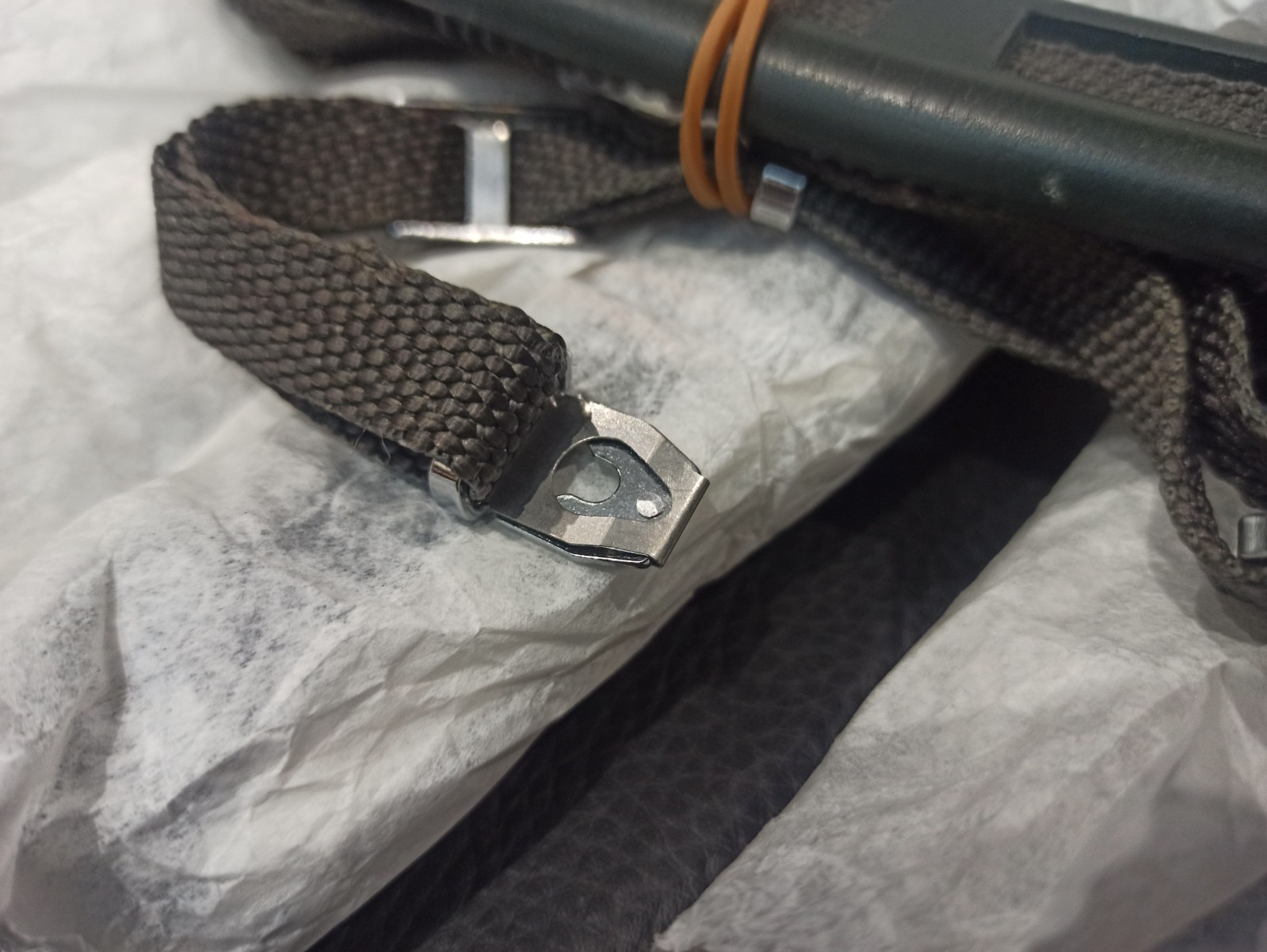 Original neck strap with fasteners for Kiev 6 60 88 shoulder medium format 1 ps