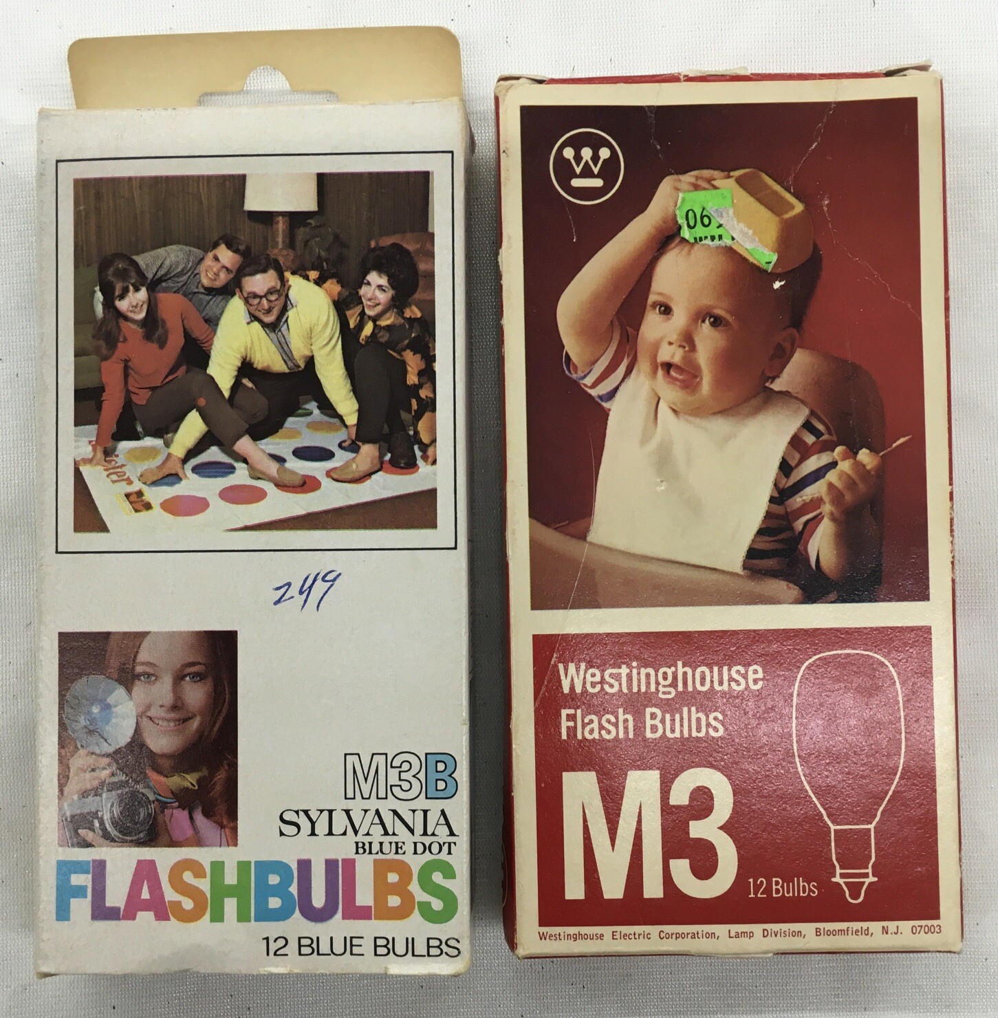 Vintage Camera Flashbulbs, Sylvania & Westinghouse, 7 Bulbs Total Untested