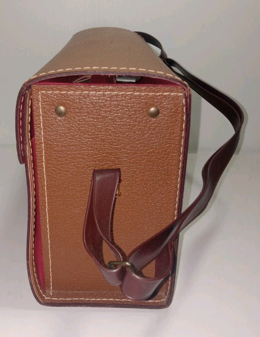 Vtg ANSCO Ready Flash Camera/Carrying Case w/Two Bulbs & No. 29 Portrait Lens 1+