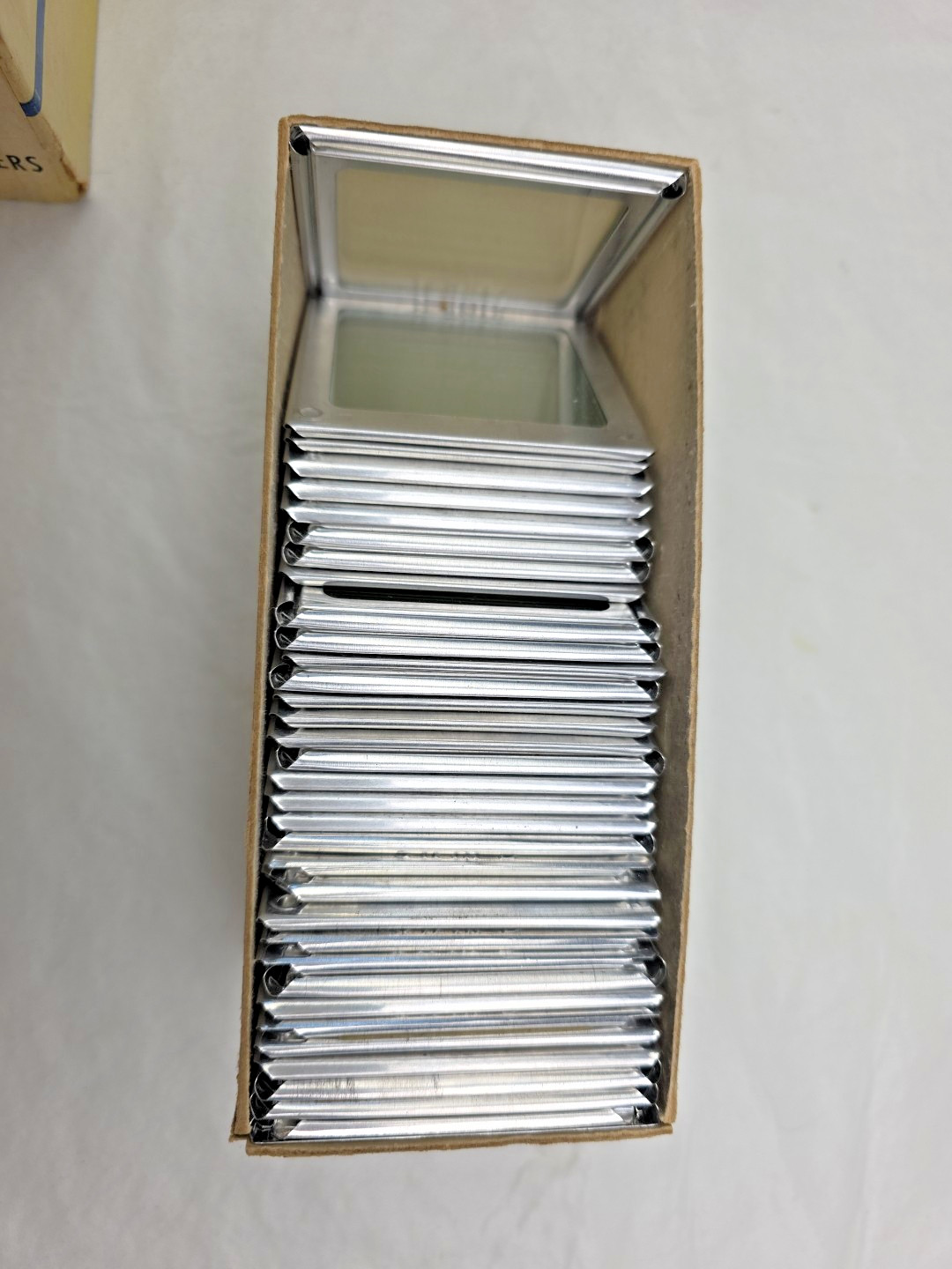 Davidson Star D 2 3/4in x 2 3/4” Slide Binders for 2 1/4in x 2 1/4 Film 34 Count
