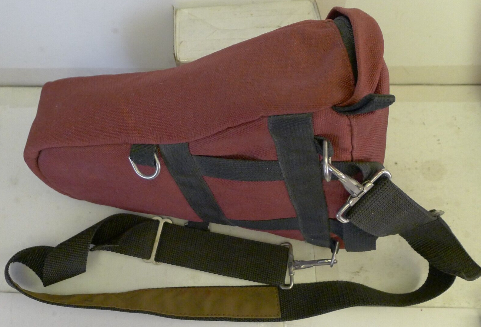 Tamrac Red Padded Zipper Holster Case for Camera with Lens +Adjustable Strap