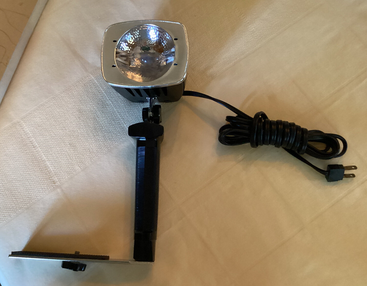 Vintage Sylvania Sun Gun II Movie Light w/Original Box Works Great! Model SG-55