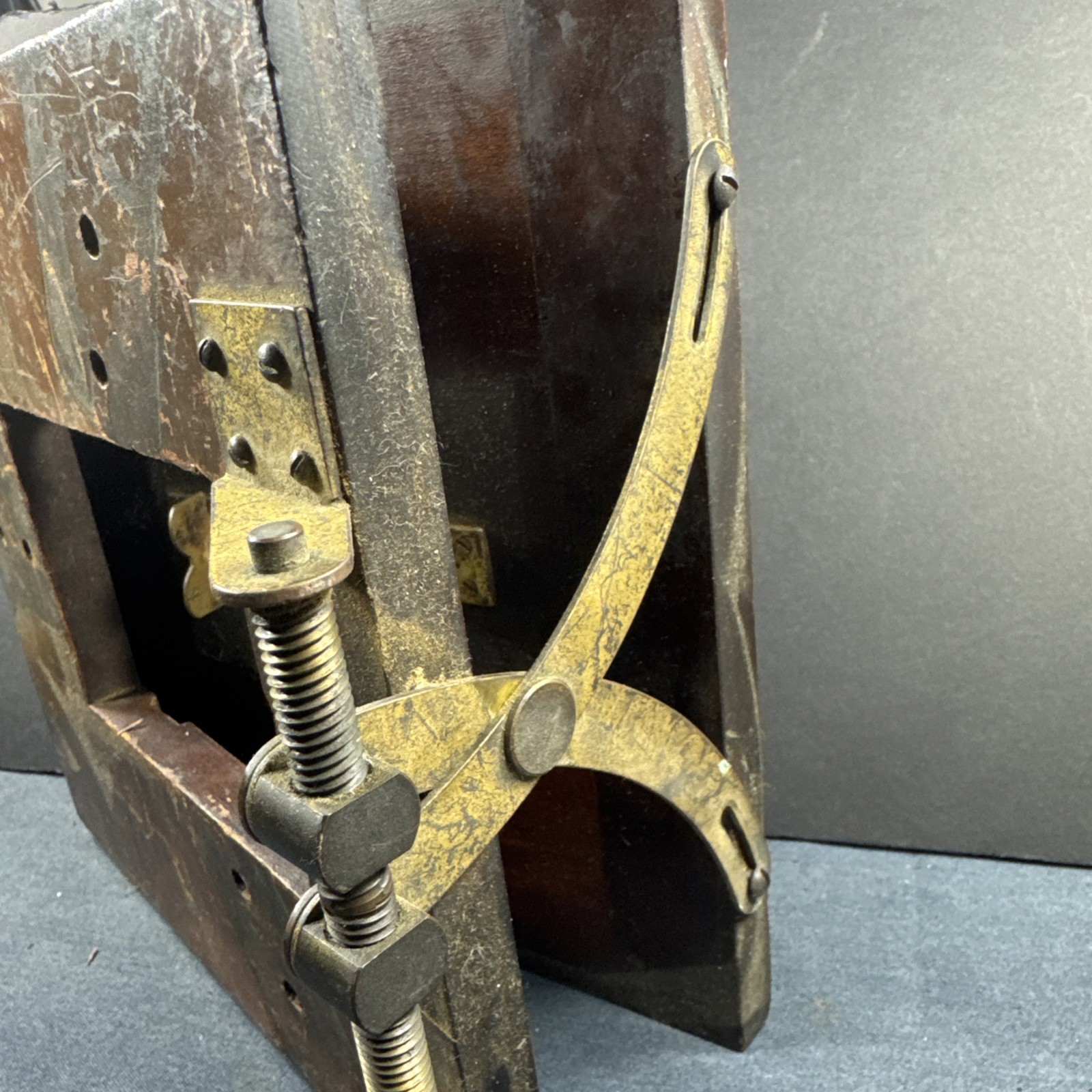 Heavy Duty Wood and Brass Antique Camera Tilting Tripod Head Ultra Large Format