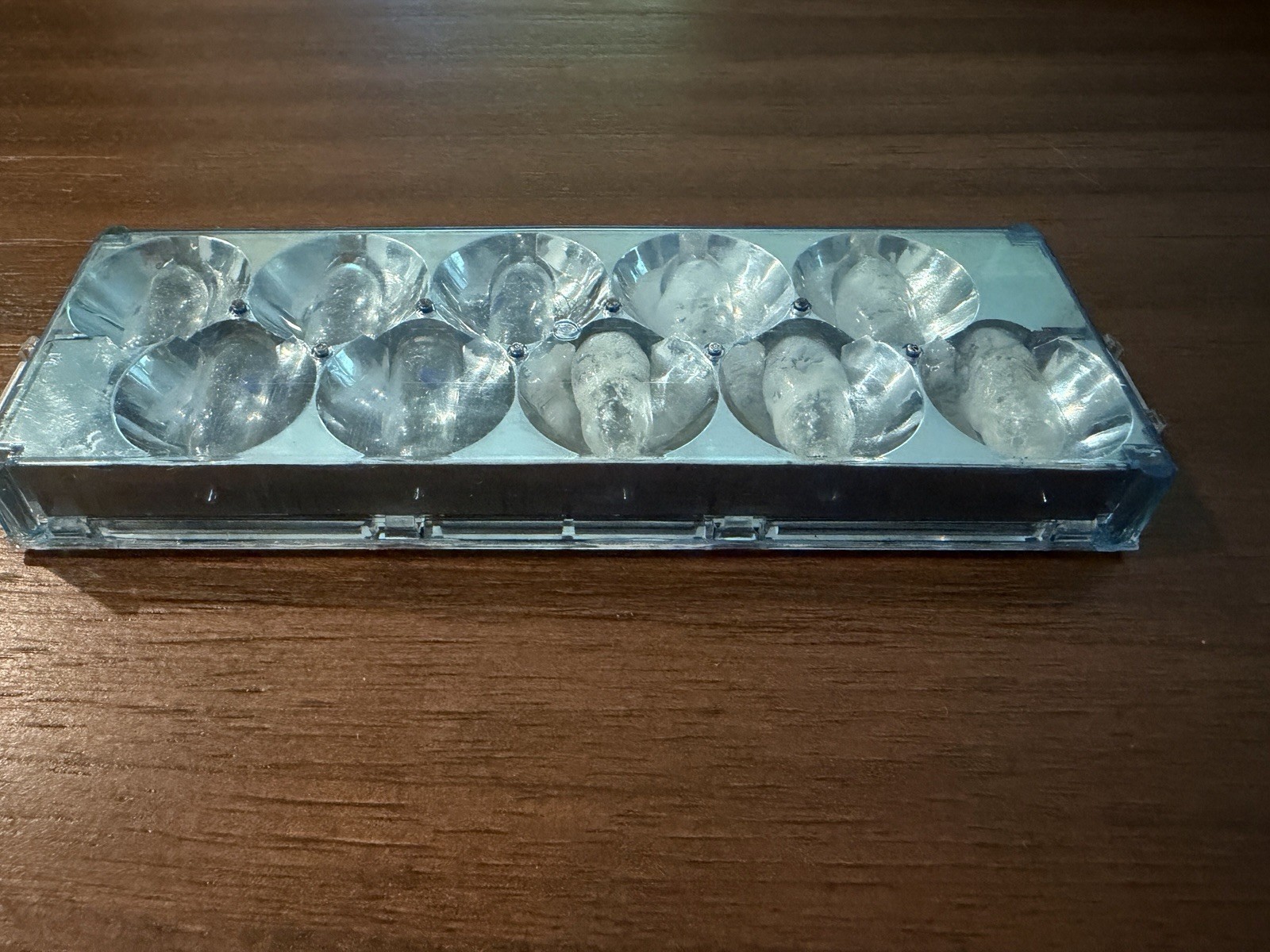 Sylvania Super 10 Flip Flash
