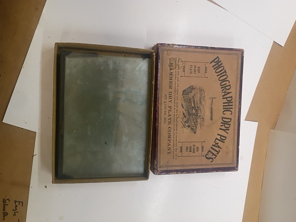 Antique Photo Dry Plates & Box By Hammer Dry Plate Company