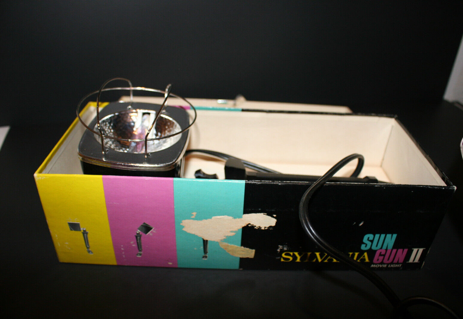 Vintage Sylvania Sun Gun II Movie Light SG- 55 W/ Box & Manual Tested And Works!