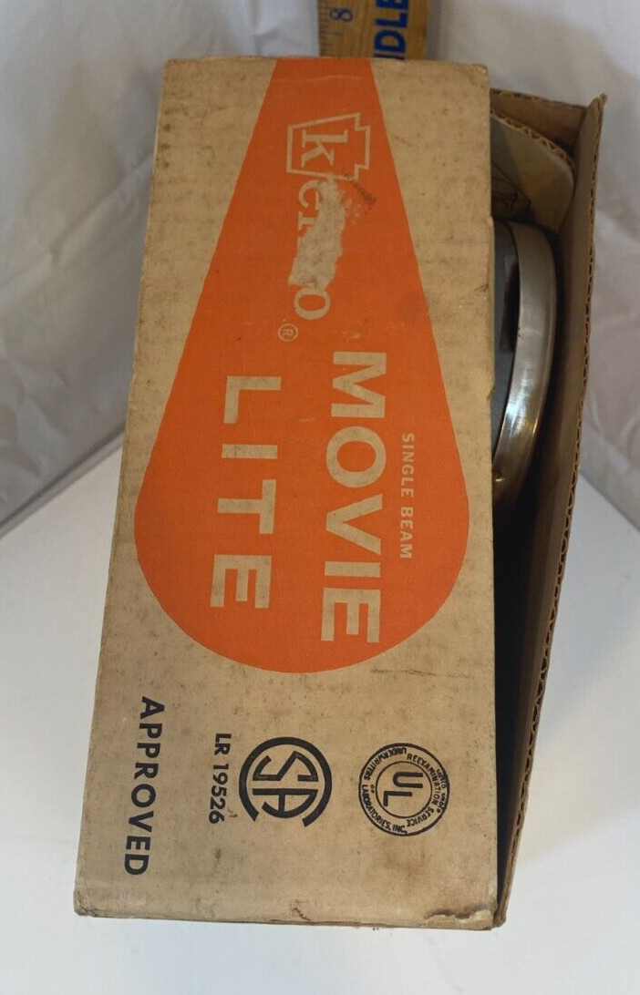 Vintage- KENCO MOVIE LIGHT in box – 850D DWA Lamp -Working Movie Lite