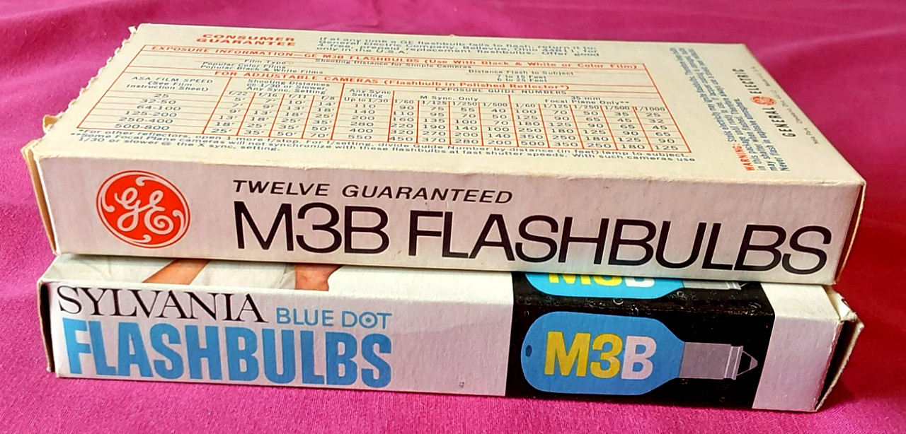 Lot of 2 VTG GE and Sylvania M3B Flashbulbs Camera 12 Bulbs in original boxes