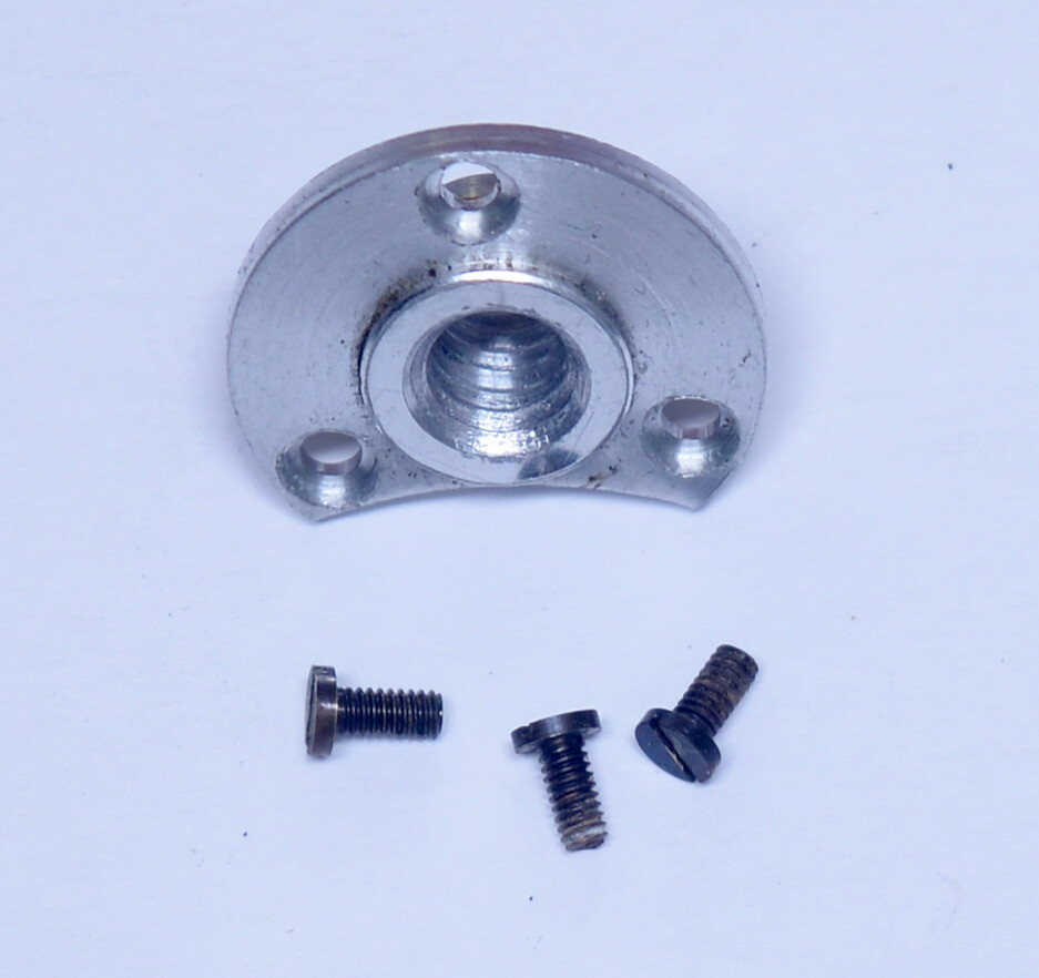 YASHICA LYNX-5000 Tripod Mount Socket Vintage Rangefinder Film Camera Parts