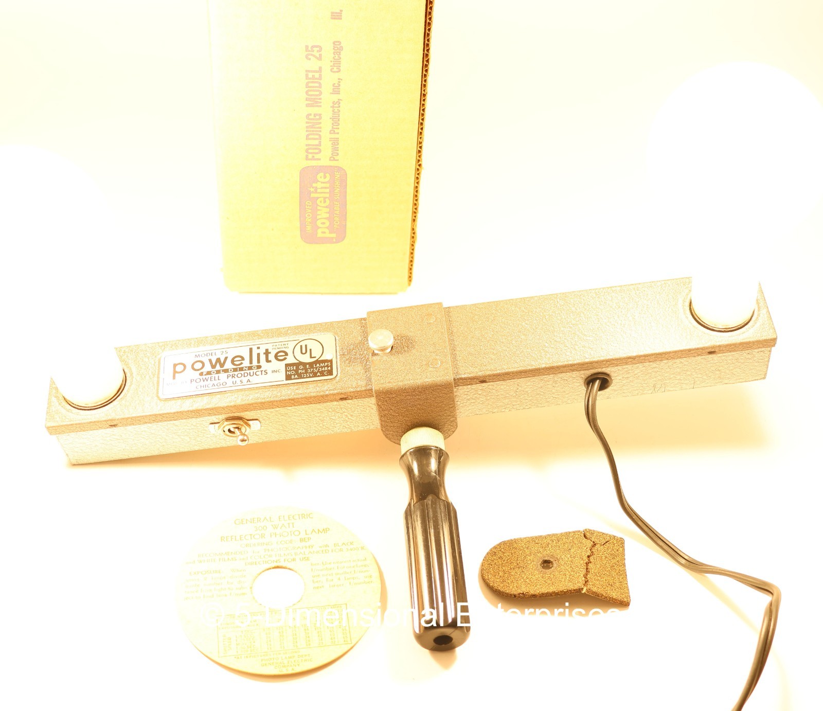 VTG POWELITE Folding LIGHT BAR Model 25 Hand or Tripod w/Box and GE Bulb Chart