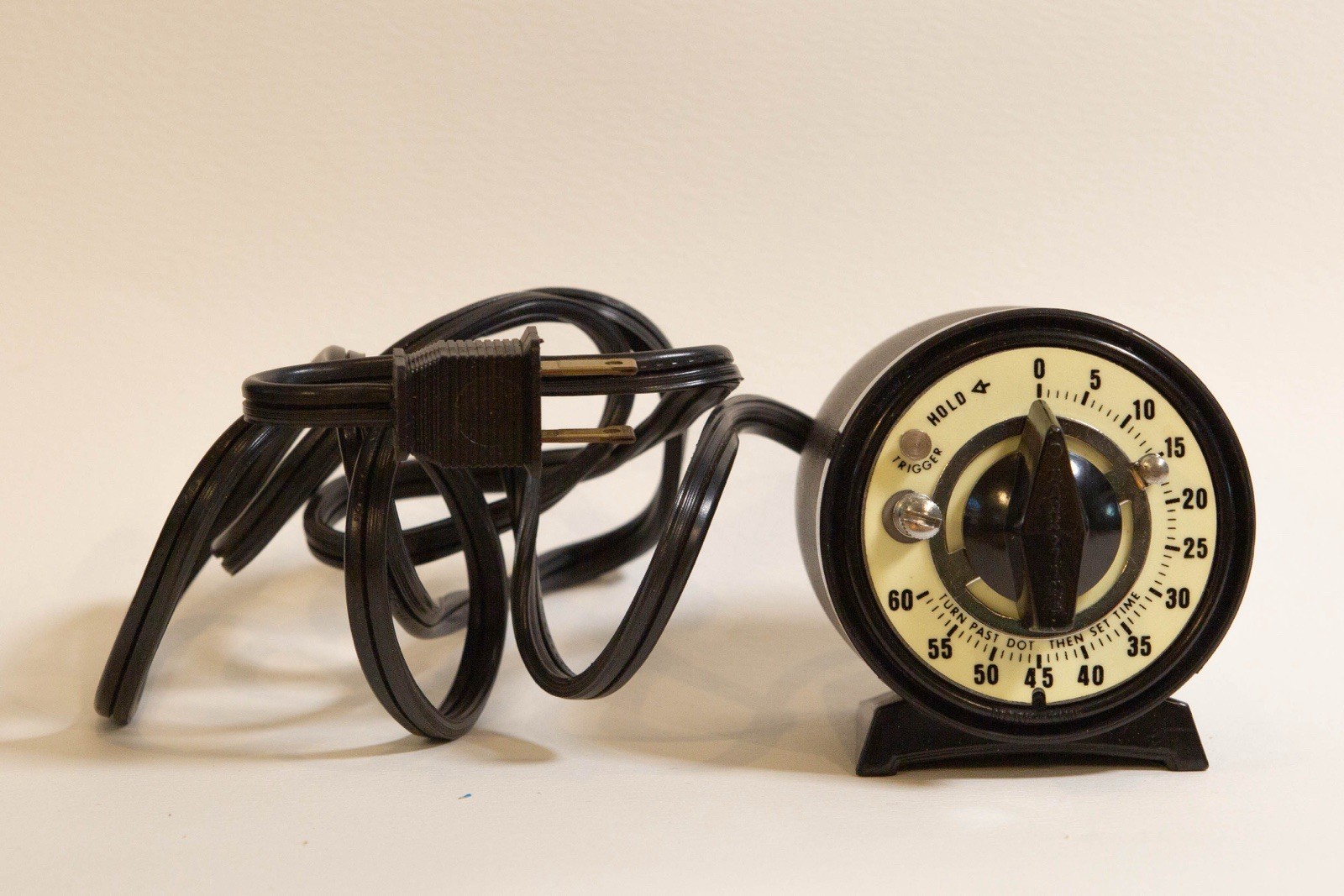 MARK-TIME Darkroom Time Switch | Luminescent Dial 60 Sec | Used – In box – Works