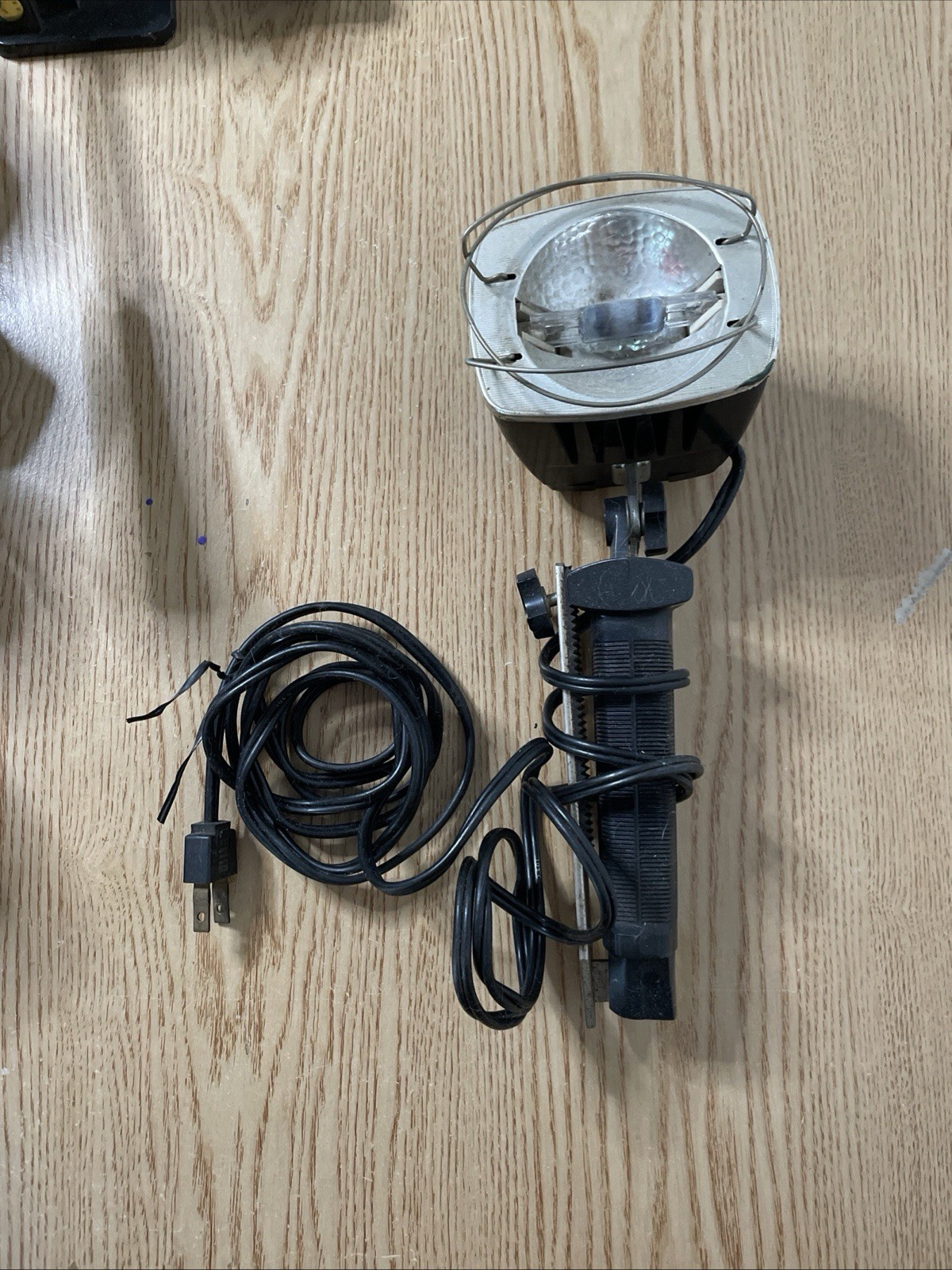 Vintage Sylvania Electric Sun Gun ll Movie Light SG-55 Film Exposure Chart
