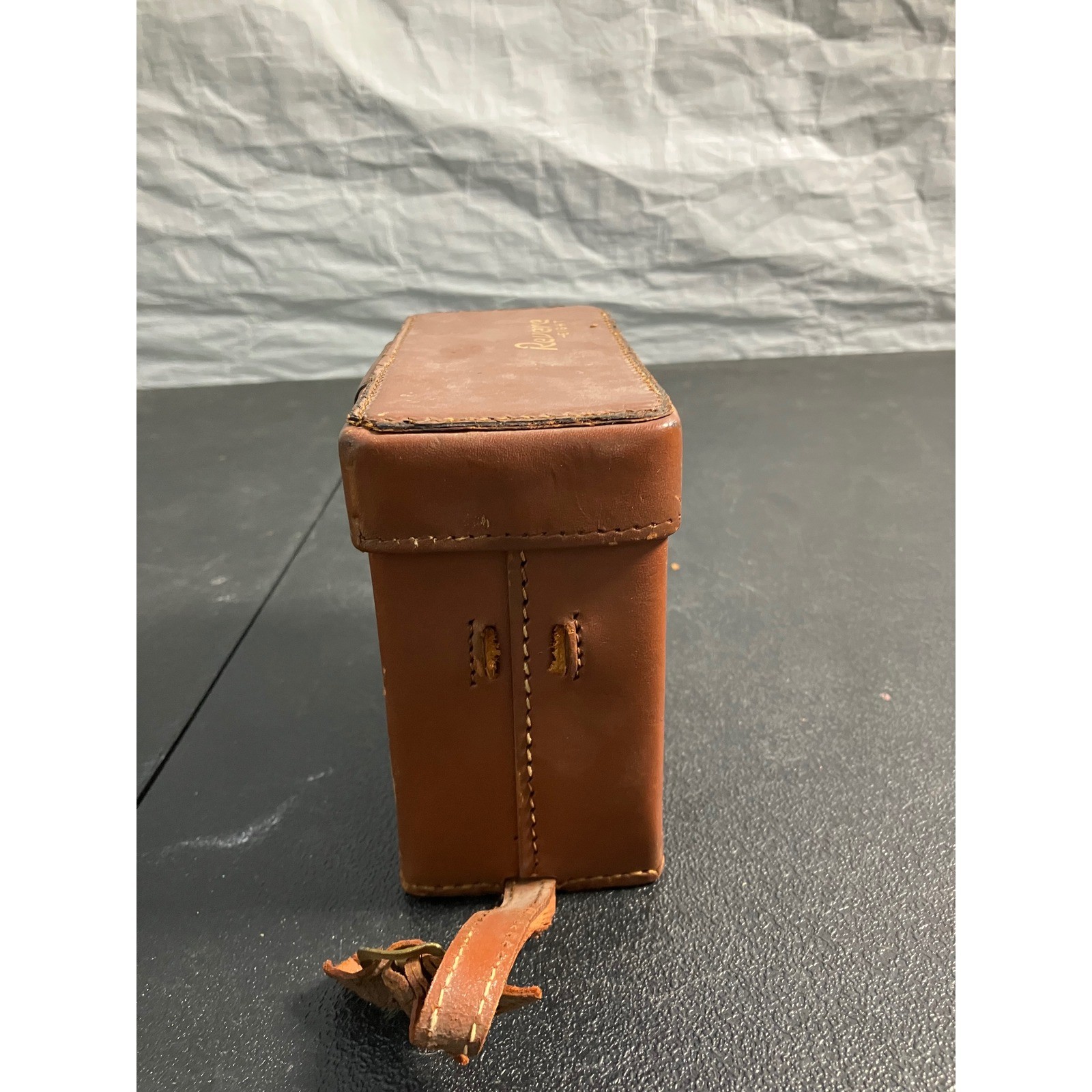 Vintage Revere Eight Brown Leather Camera Case Purple Velvet Lining Broken Latch