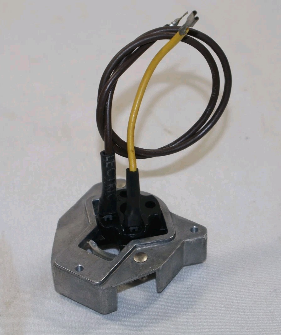 Bell & Howell Projector Ceramic Lamp Bulb Socket Wiring Harness OEM