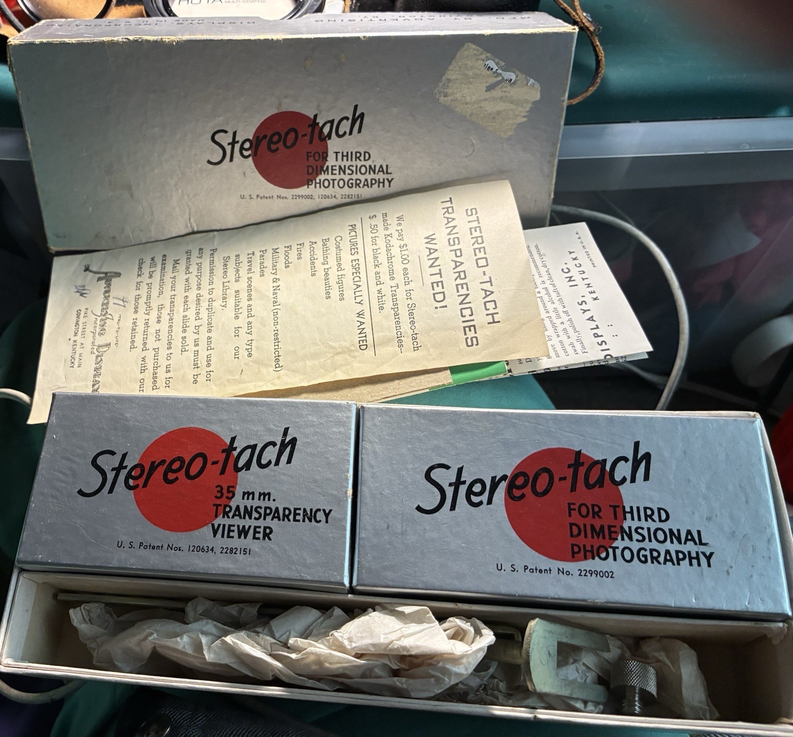 Stereo-tach 35mm Transparency Viewer, Third Dimensional Photography Kit, Boxes