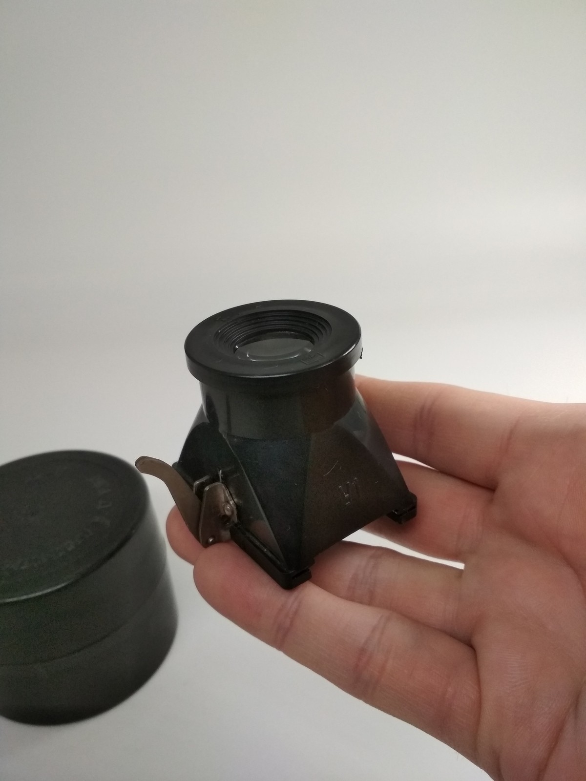 Magnifying glass for viewing 35 mm film photo, made in USSR, *1088