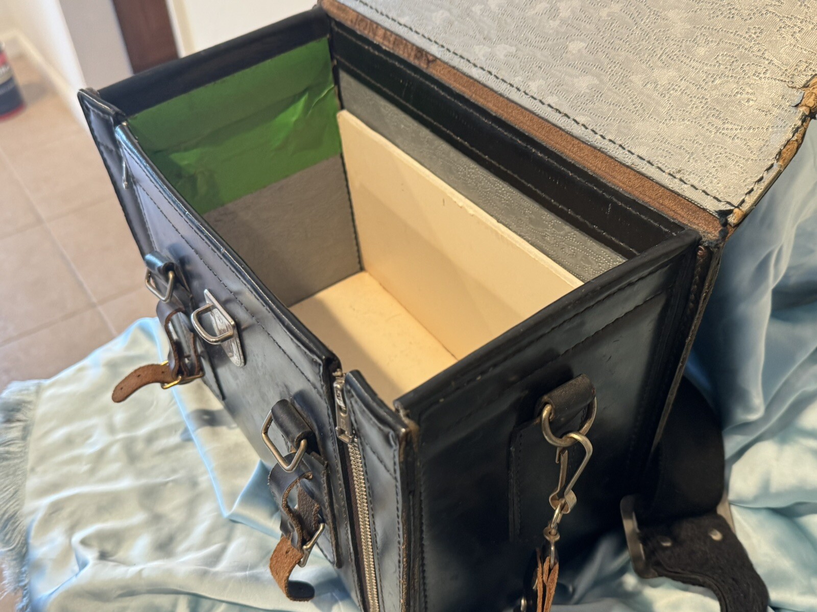 Vintage Coast Camera Case Black Genuine Cowhide Leather