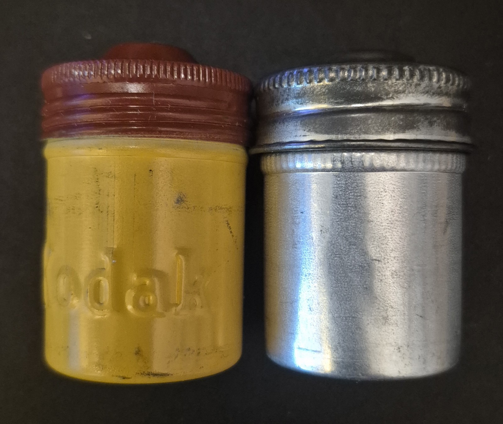 Vintage LOT (2) Kodak and Unbranded Metal Film Canisters