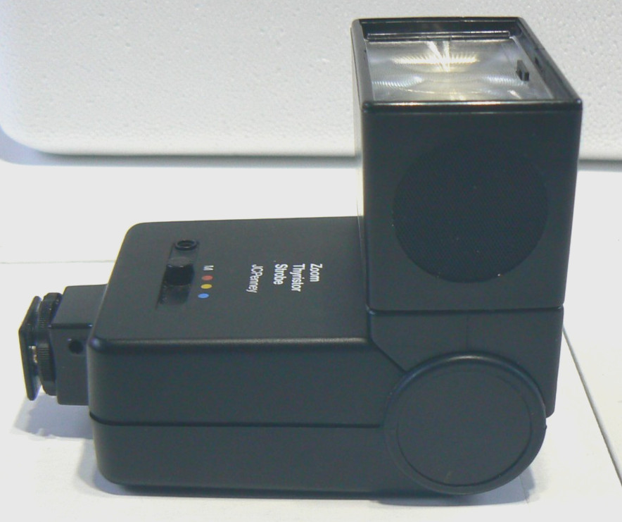 JC Penney Thyristor Strobe Camera Universal Hot Shoe Flash – Works TESTED