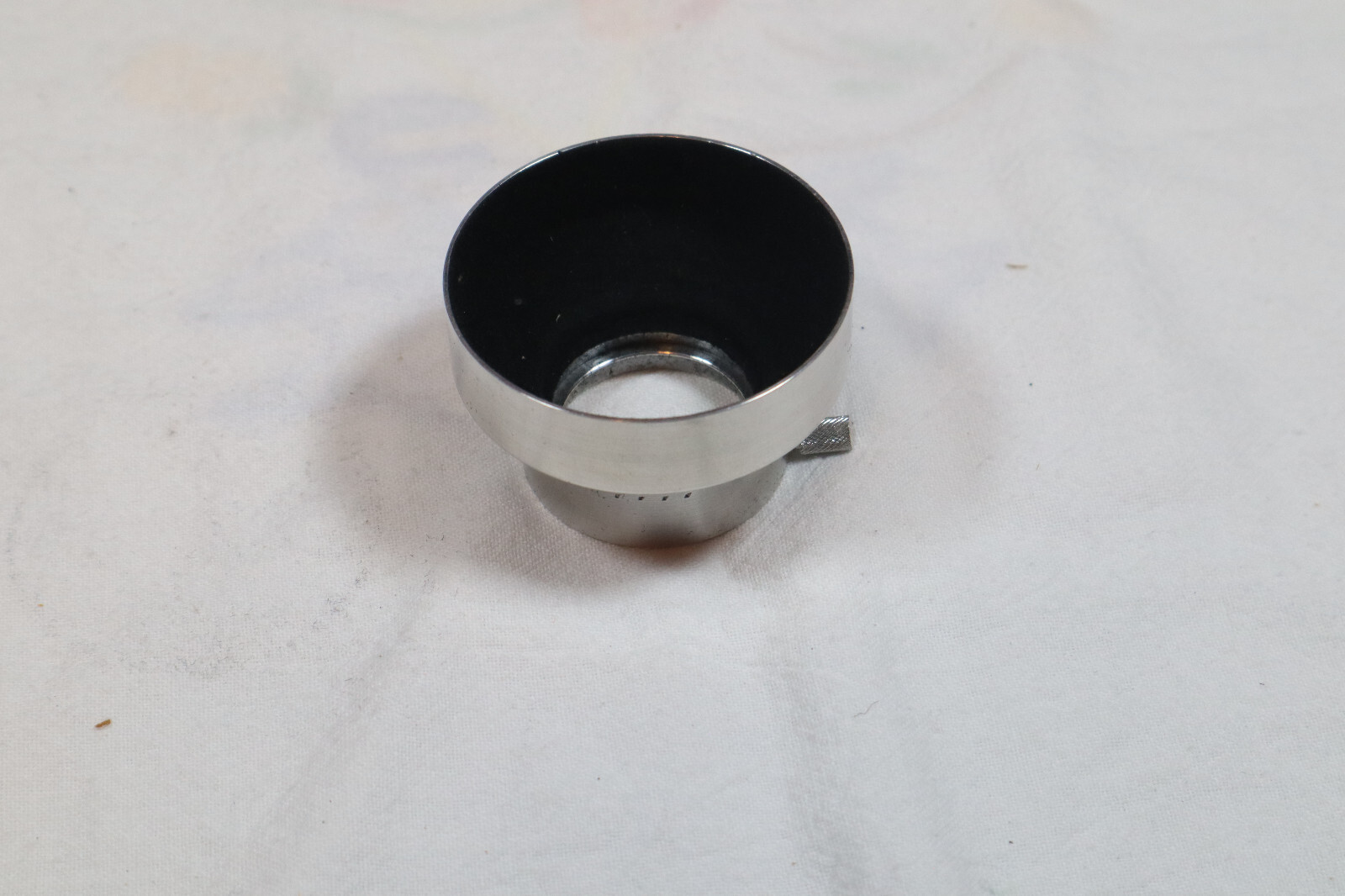 Tikern Duraluminum Combination Lens Shade and Filter Holder, Set Screw, 29.1 mm