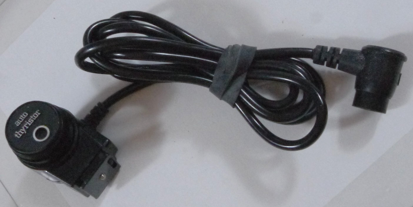 Vivitar Sensor Adapter Cord for Model 283 Auto Thyristor Flash – Made in Japan