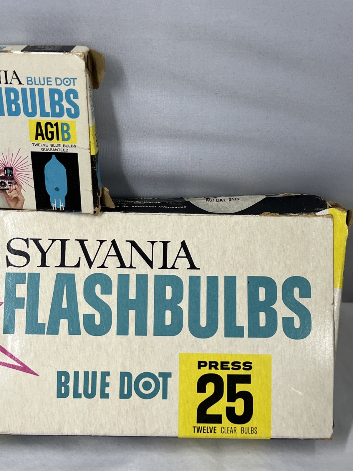 Sylvania Flashbulbs Blue Dot Box Of 7 Clear Bulbs & Box of 9 AG1B Blue Bulbs