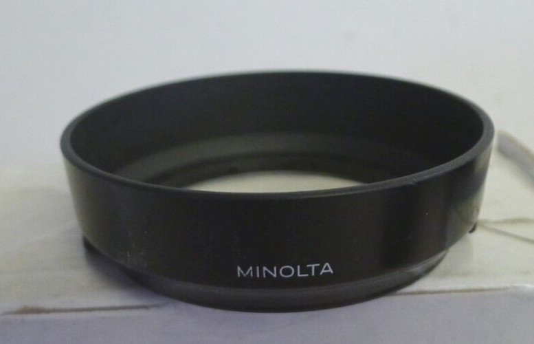 Minolta A 35-70mm f4 Plastic Hood Pinch On – Made in Japan – Vintage