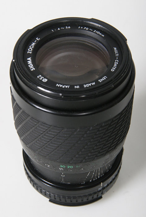 Sigma 70-210mm f4-5.6 Nikon AIS Mount lens – manual focus