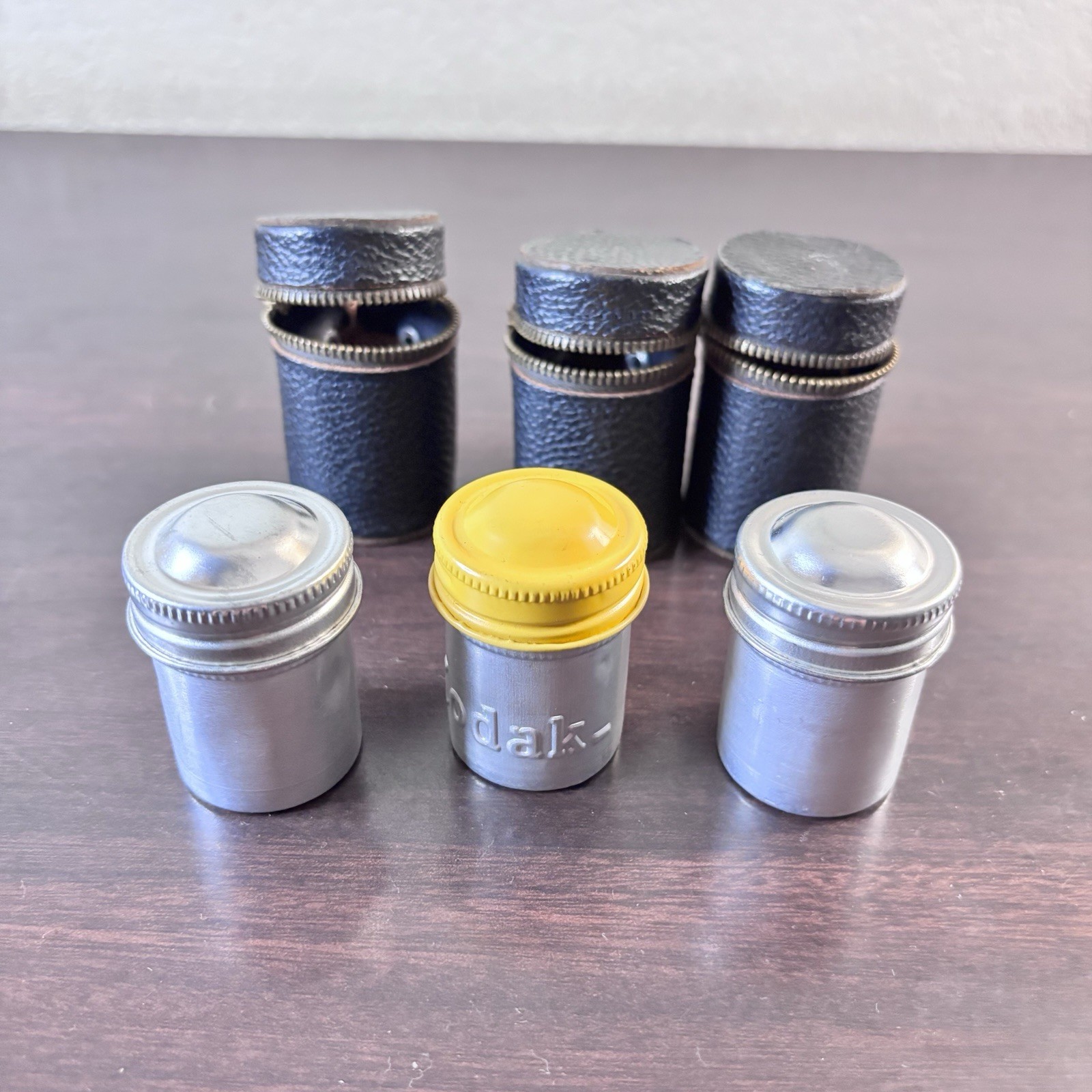 10 Vintage Metal Film Canisters Container Multi-Color Cap w/35mm Film *NOTES*