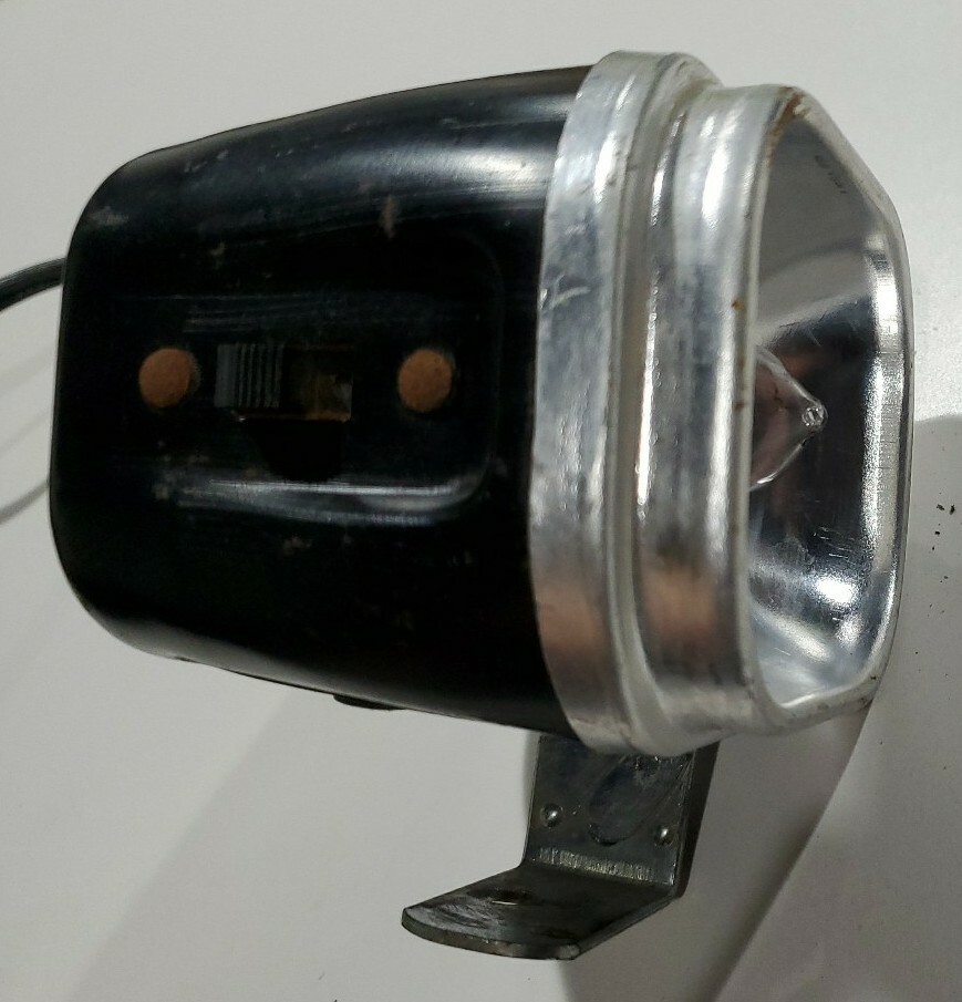 Vintage Goldcrest Lenco Model 790 Photo Light 650 Watt, Great Condition. Tested!