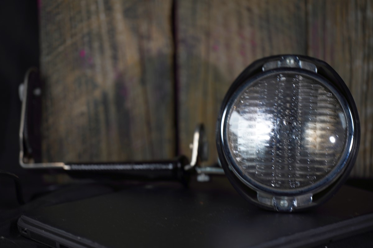 Vintage Acme-Lite Topmount Cameralite Movie Light for Super 8 Camera (NJL030297)
