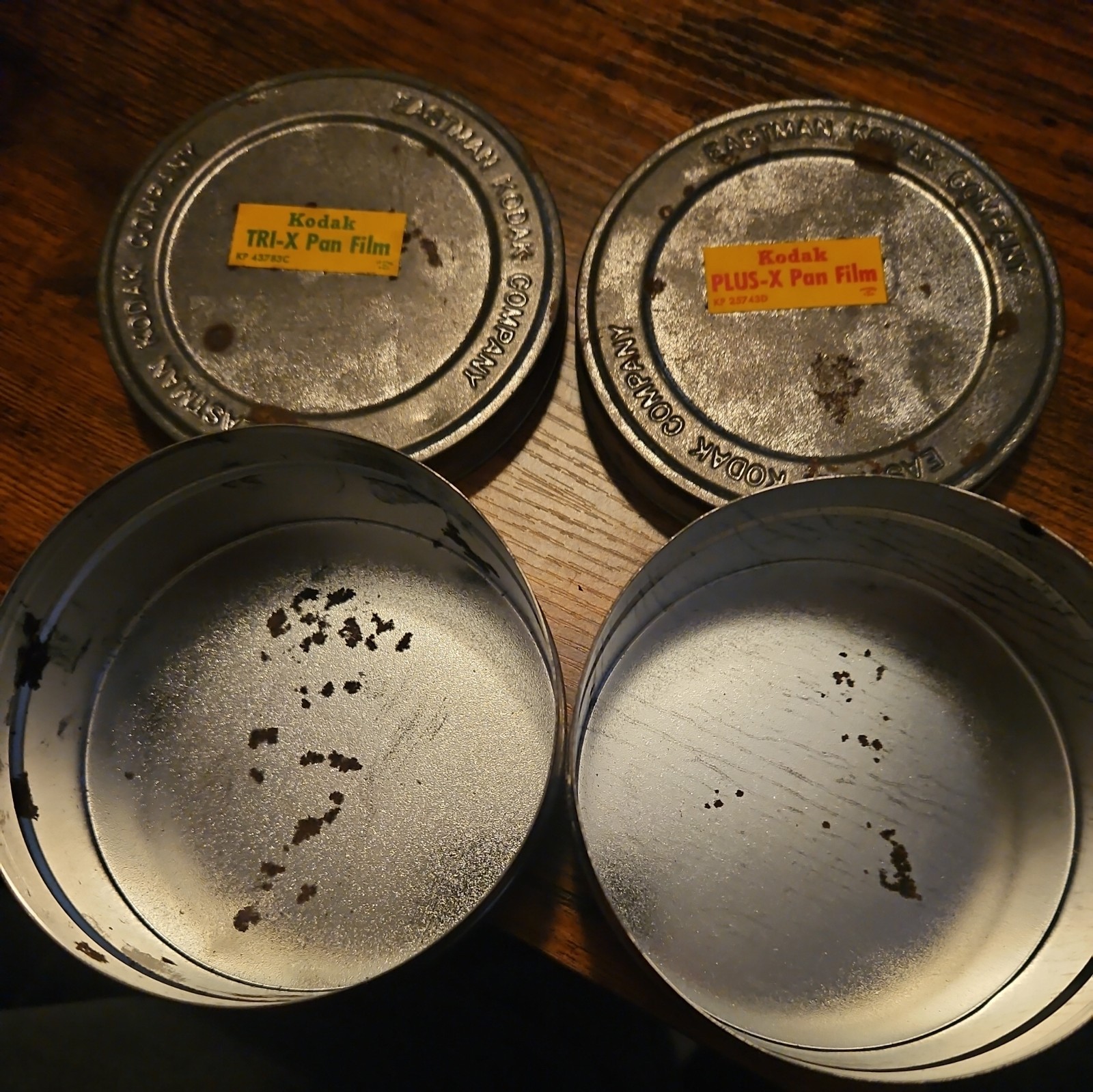 *RARE VINTAGE* EASTMAN KODAK PLUS X & TRI X PAN FILM TINS EMPTY L@@K