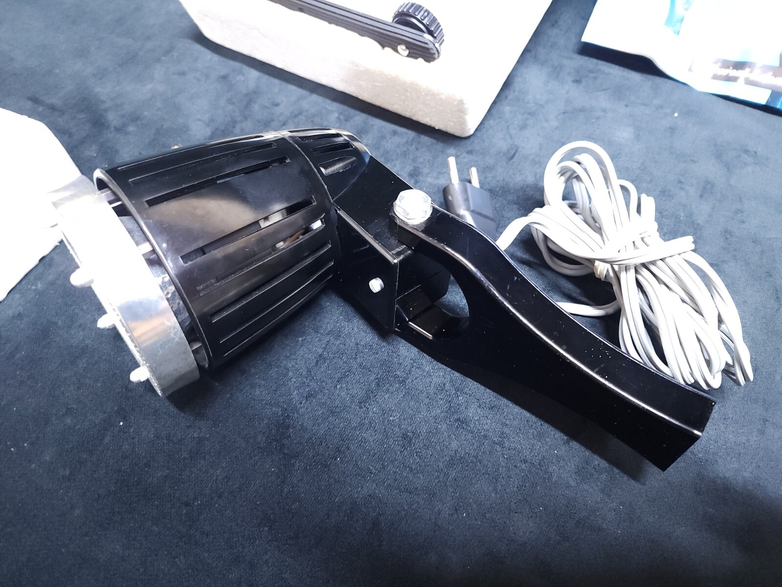 Vintage CIMA 1000U 1000W Universal Photo Film Halogen Movie Light Floodlight
