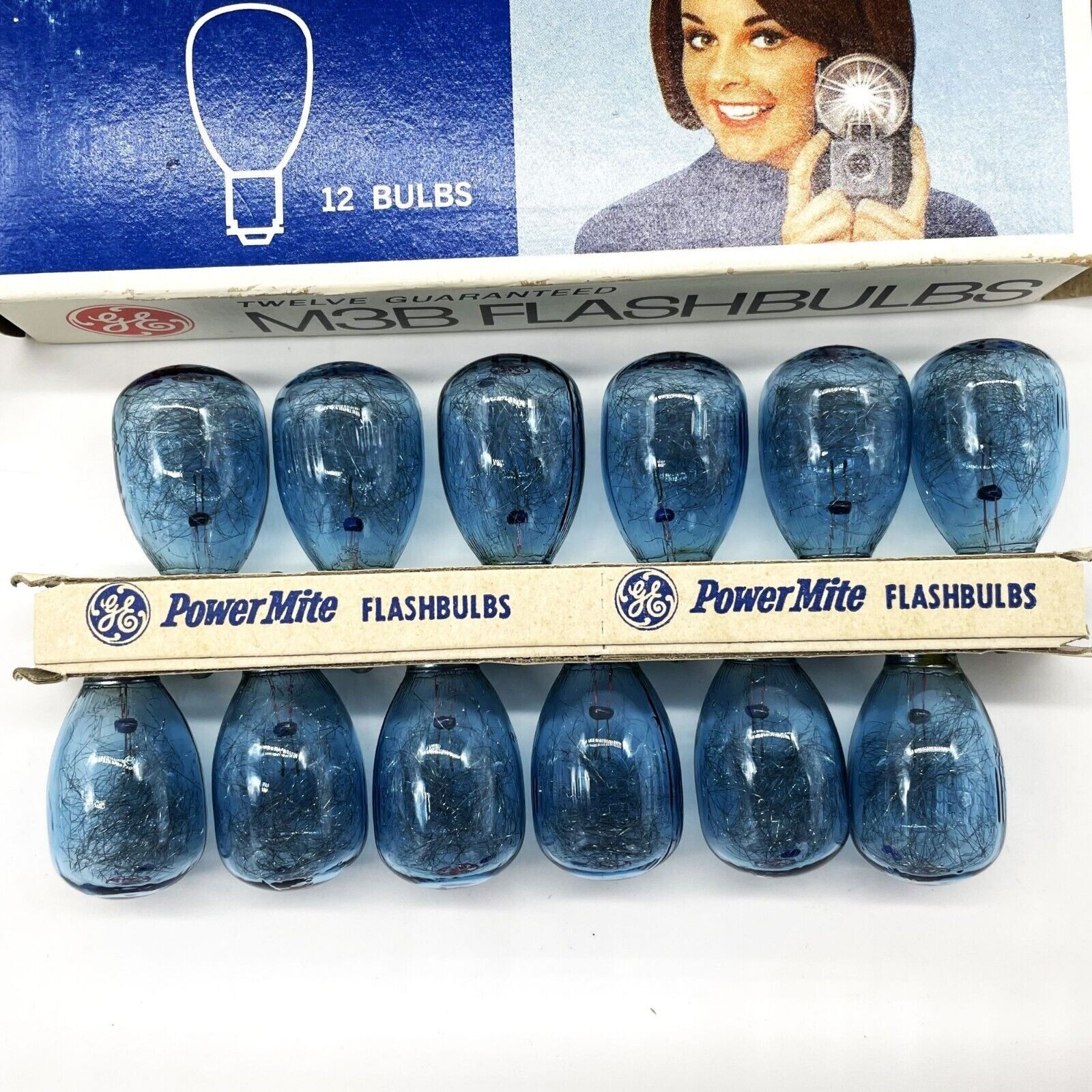 Vtg GE M3B Power Mite Camera Flash Bulbs-12-Sylvania Blue Dot M3 Flashbulbs-7