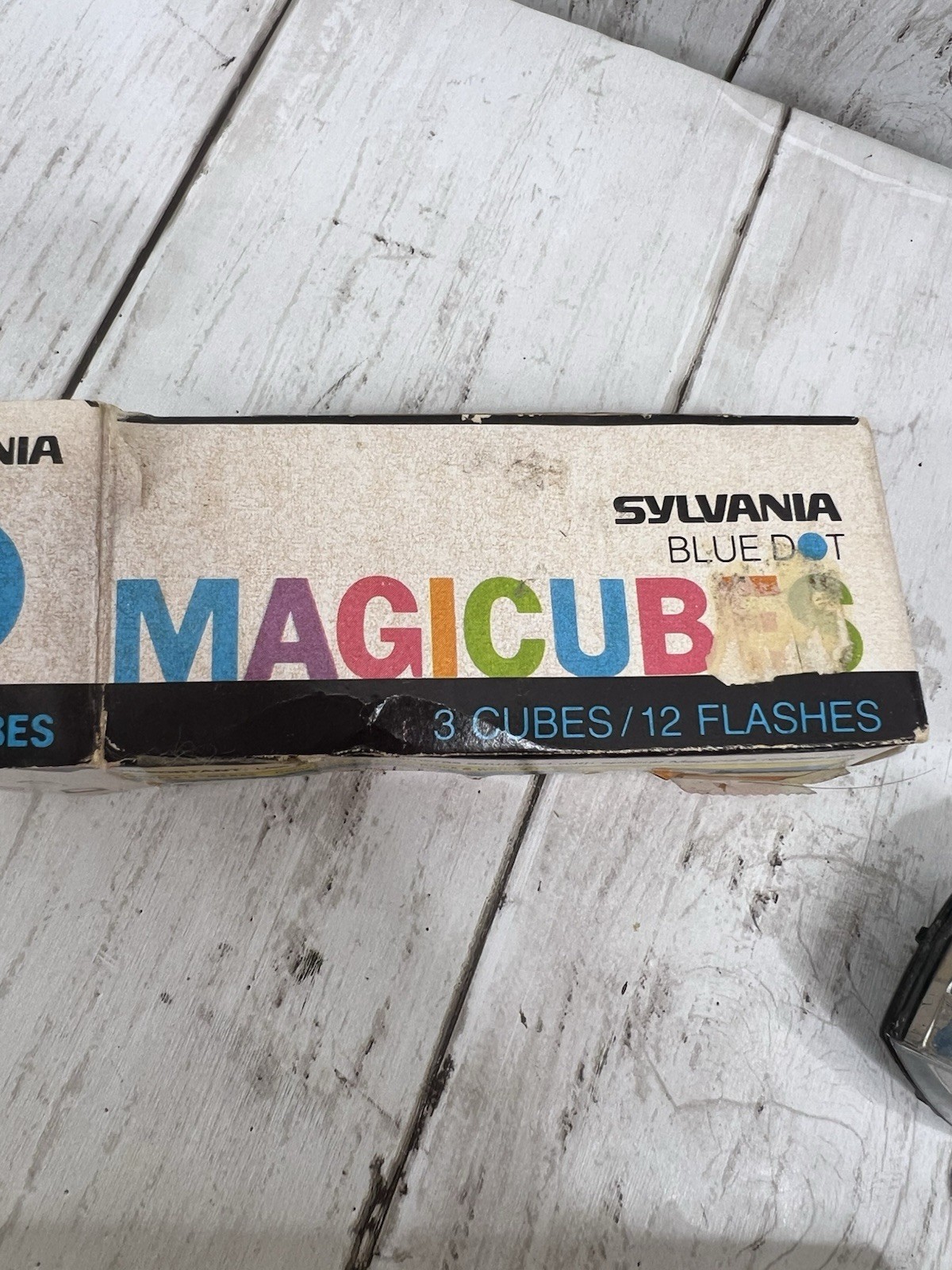 12 Sylvania Blue Dot bulbs 3 Magicube Bulbs Lot Photo Untested Vintage