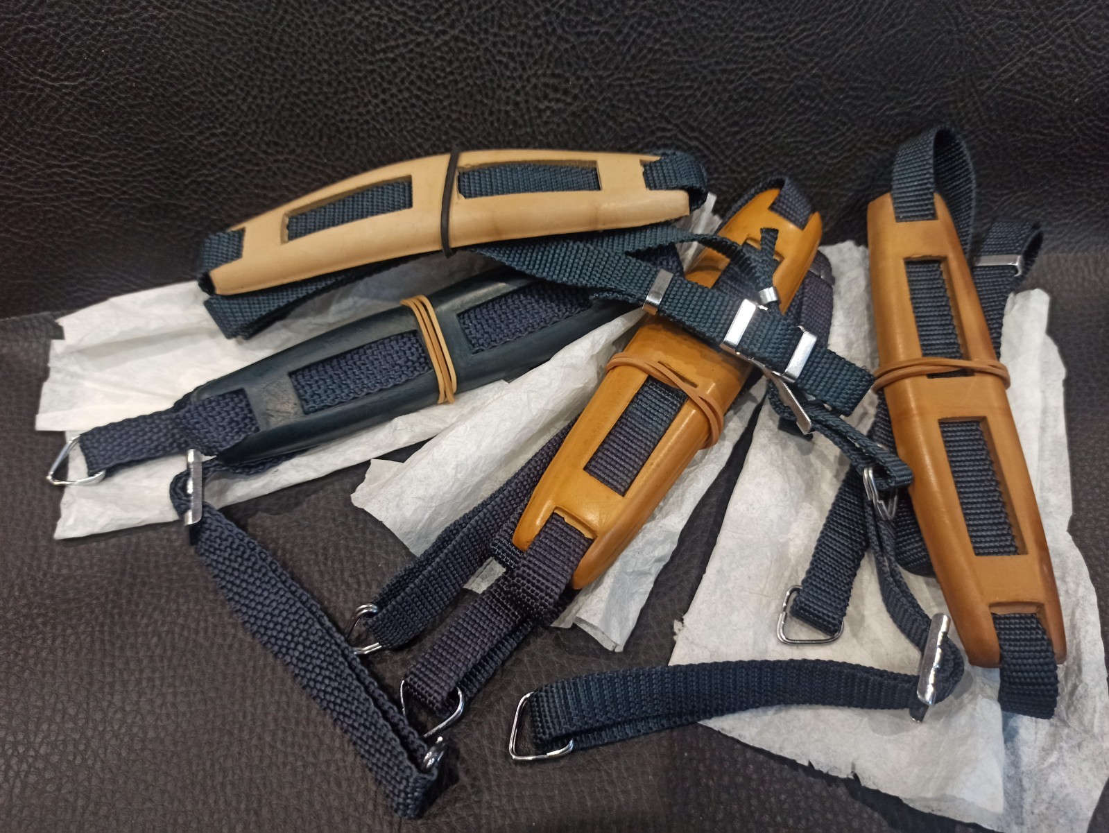 Original neck strap with fasteners for Kiev 6 19 shoulder pad medium format 1 ps