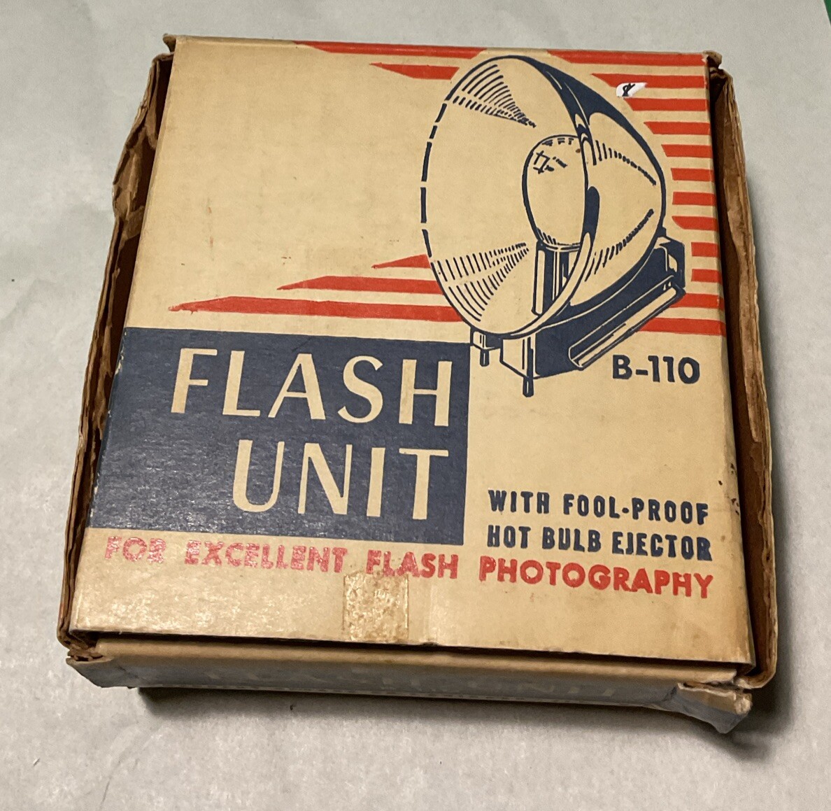 Vintage Flash Unit B-110 Reflector Original Box – No Bulb