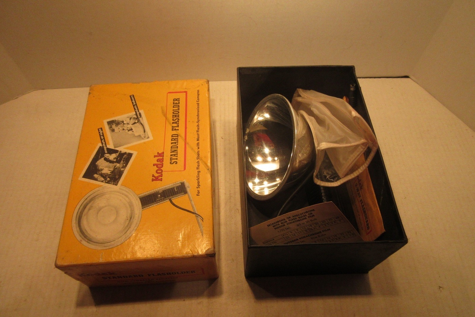 Kodak Standard Flasholder With Lumaclad Reflector & 2 Way Flashguard with Box