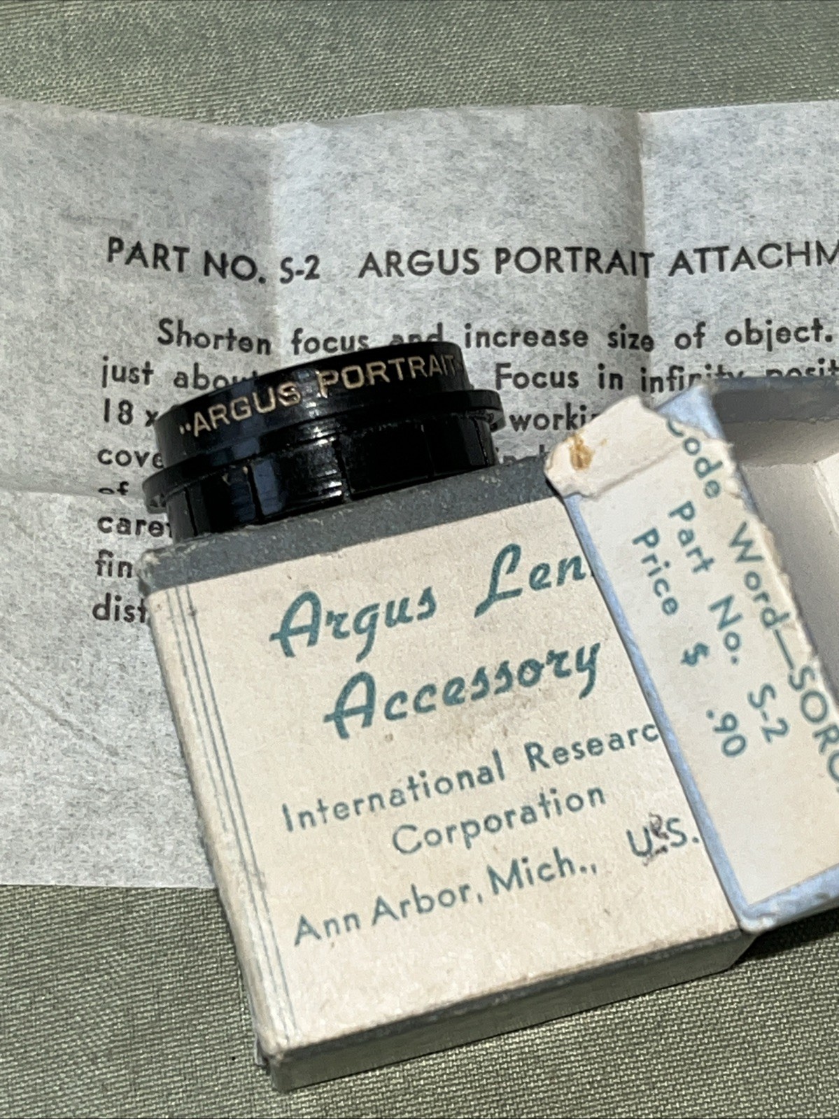 Argus Lens Portrait Attachment Model S-2 w/ Box FREE SHIPPING