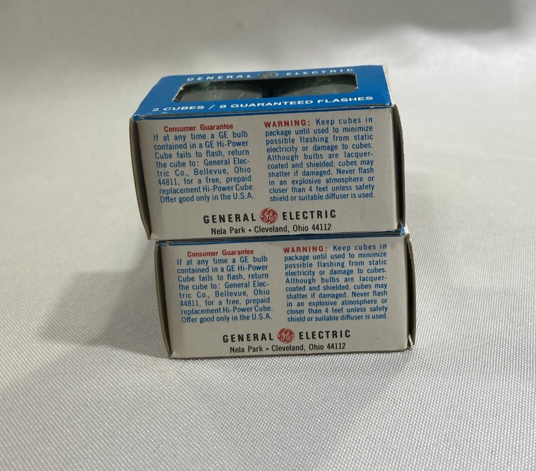Vtg GE Hi-Power Cubes For Polaroid Cameras Set Of 2