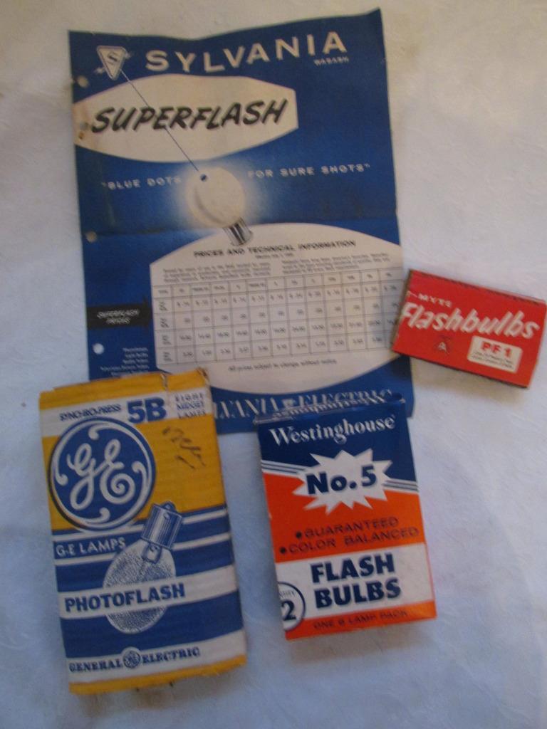 Vintage Lot Of Asst’d Photo Flash Bulbs – My-T-Myte/Westinghouse/GE/Sylvania