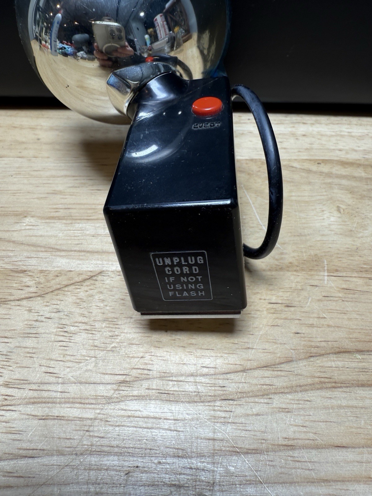 Vintage POLAROID Model 268 Flash Gun Bulb Attachment For Automatic Land Cameras