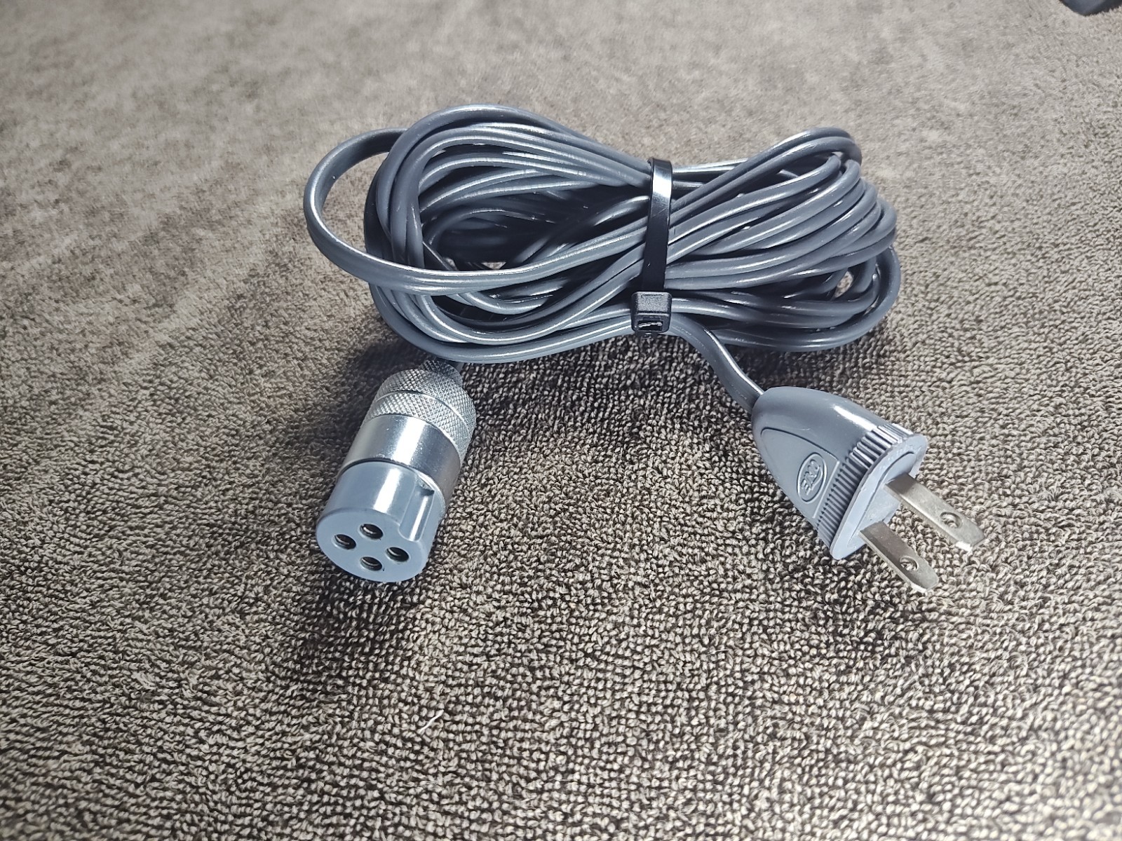 Vintage 1960s Elmo FP-A FP-C 8mm Projector Original 4-Pin Power Cord Pristine!
