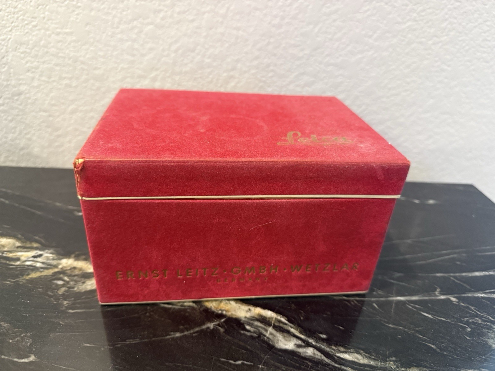 Leica M3 Red Suede Camera Box (7″x5″x4″) Leitz GMBH Wetzler Germany