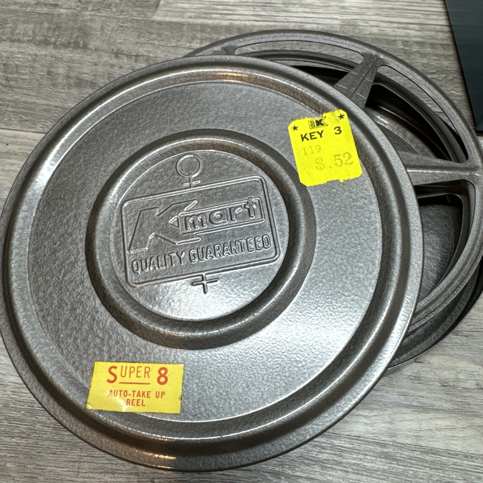 Vintage Kmart Metal Reel Storage Film Case Box 8mm Canisters 6 Slots W/ 5 Cases