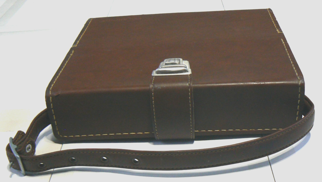 Polaroid Leather Compartment Case for Folding SX-70 Tan Camera & Accessories Z