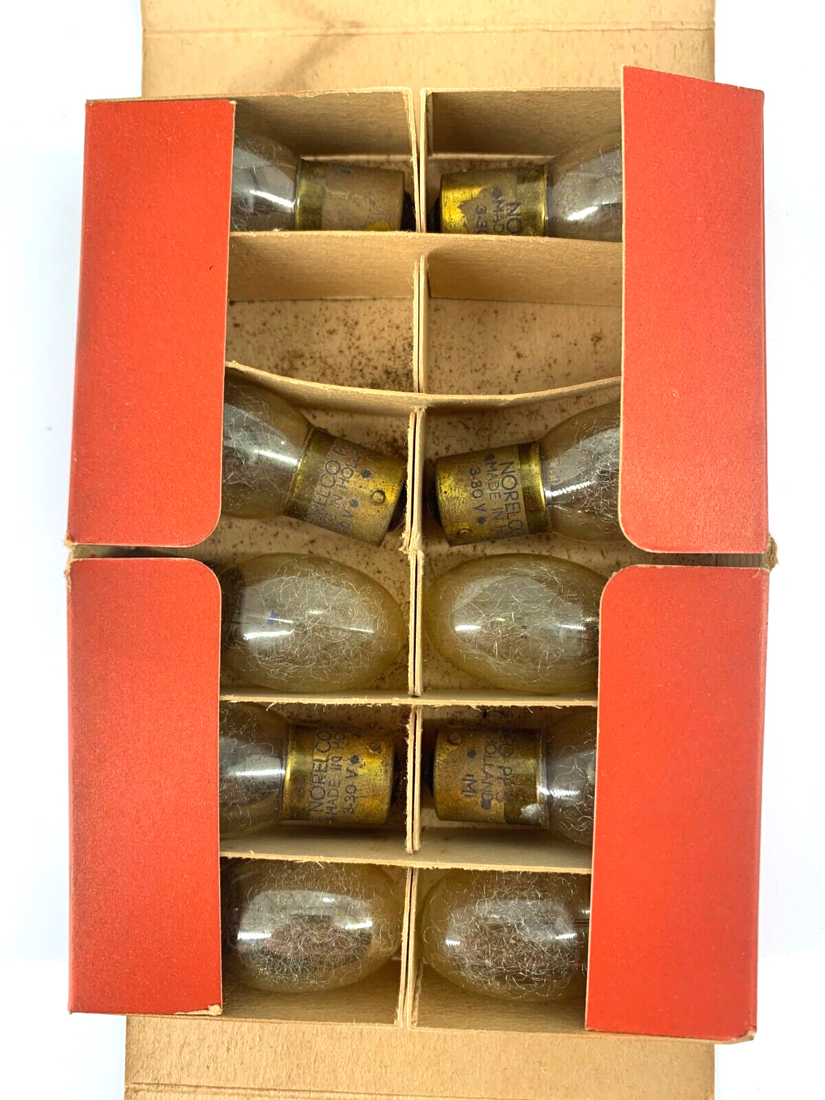 Box of (10) Norelco Model PF 3 Photo Flash Bulbs