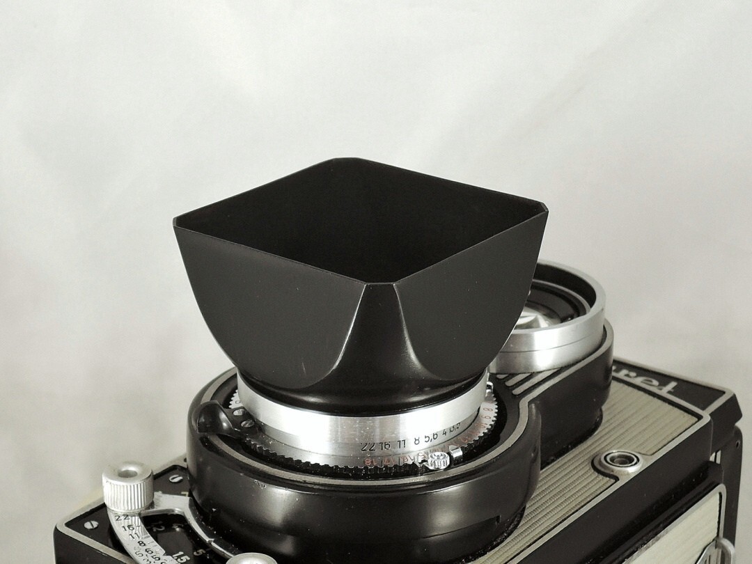 Shade hood Flexaret Meopta square bayonet B40 metal + Genuine box very nice